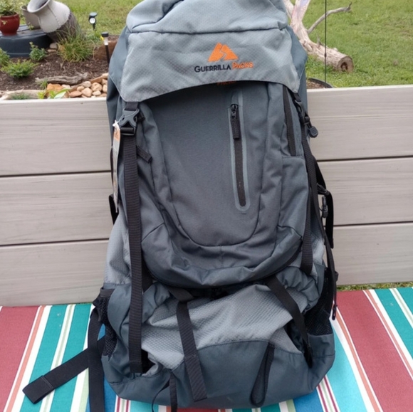 60 L Backpack - Picture 1 of 10